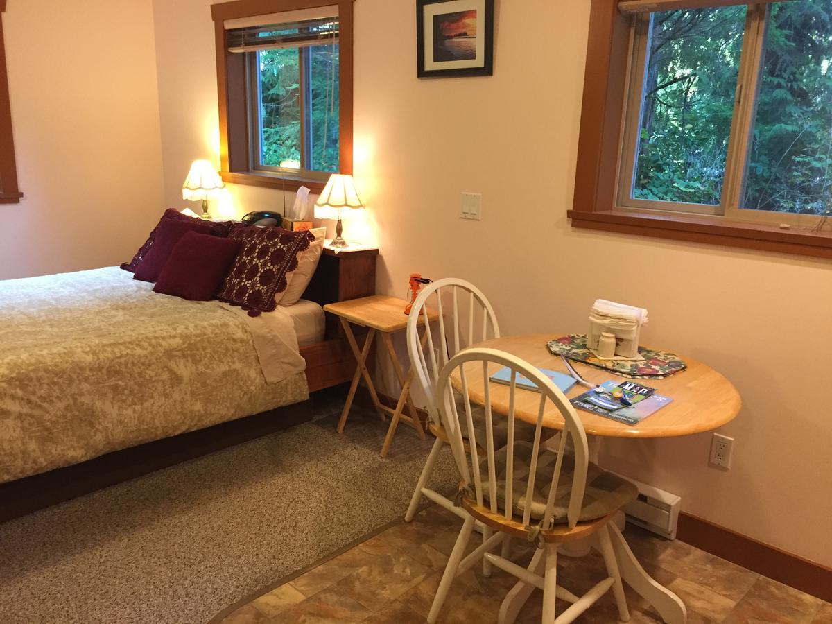 Summerhill Guest House Tofino Dış mekan fotoğraf